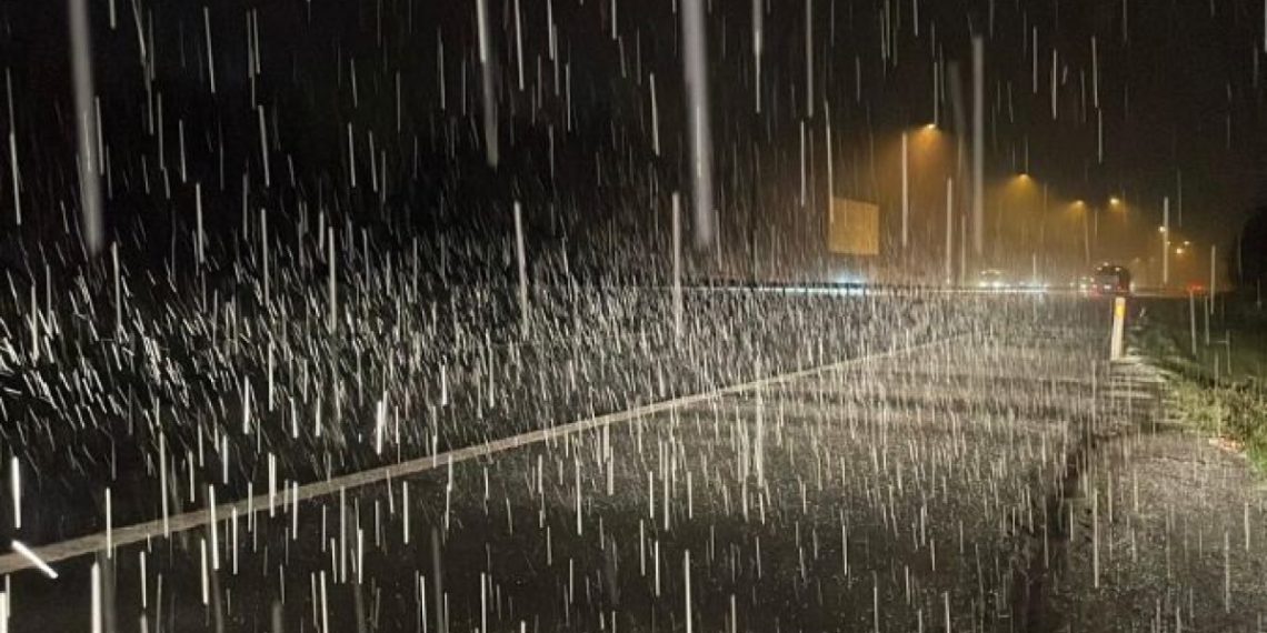 İstanbul’da kar yağışı etkili oldu