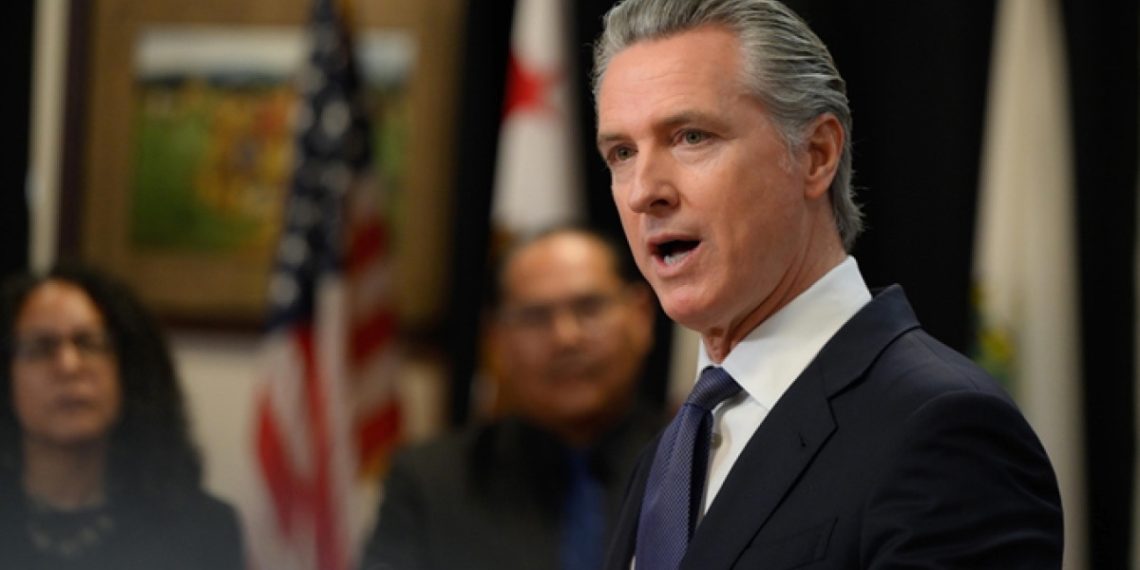 Newsom’dan Trump’a iç savaş suçlaması