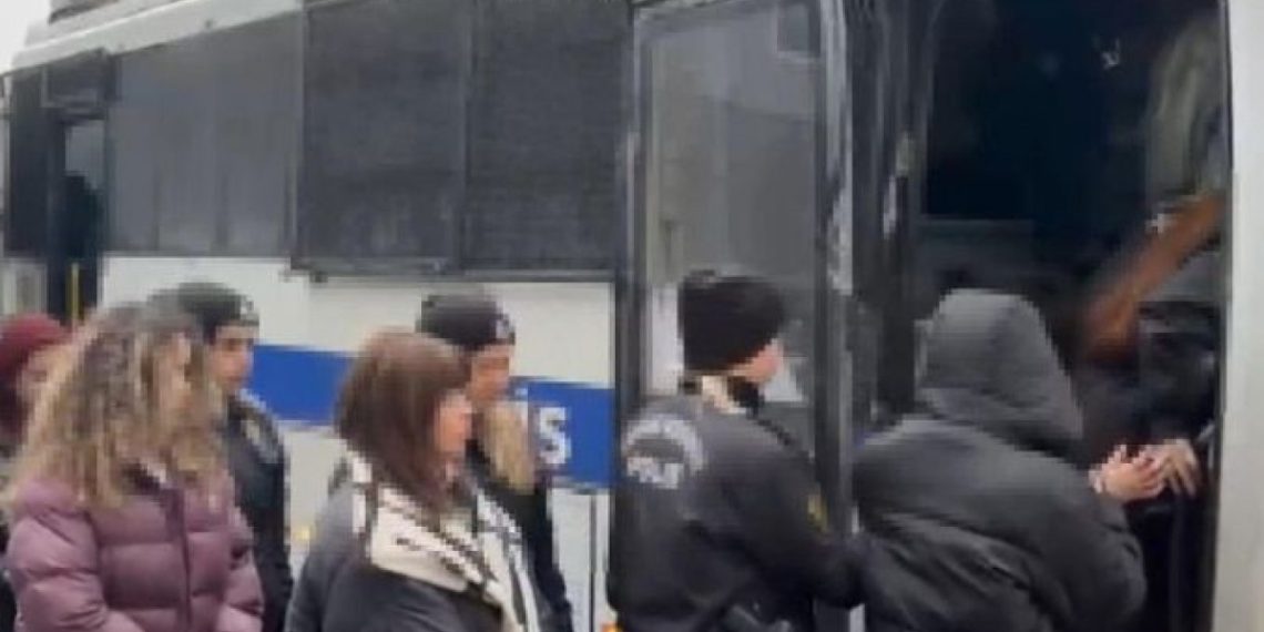 ‘OnlyFans’ operasyonunda 17 kişi tutuklandı