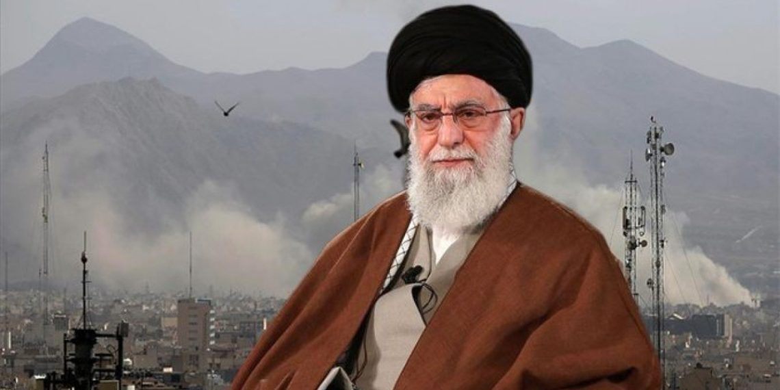 Resmi konutu bombalanan Hamaney bilmecesi: Öldü mü, hayatta mı?